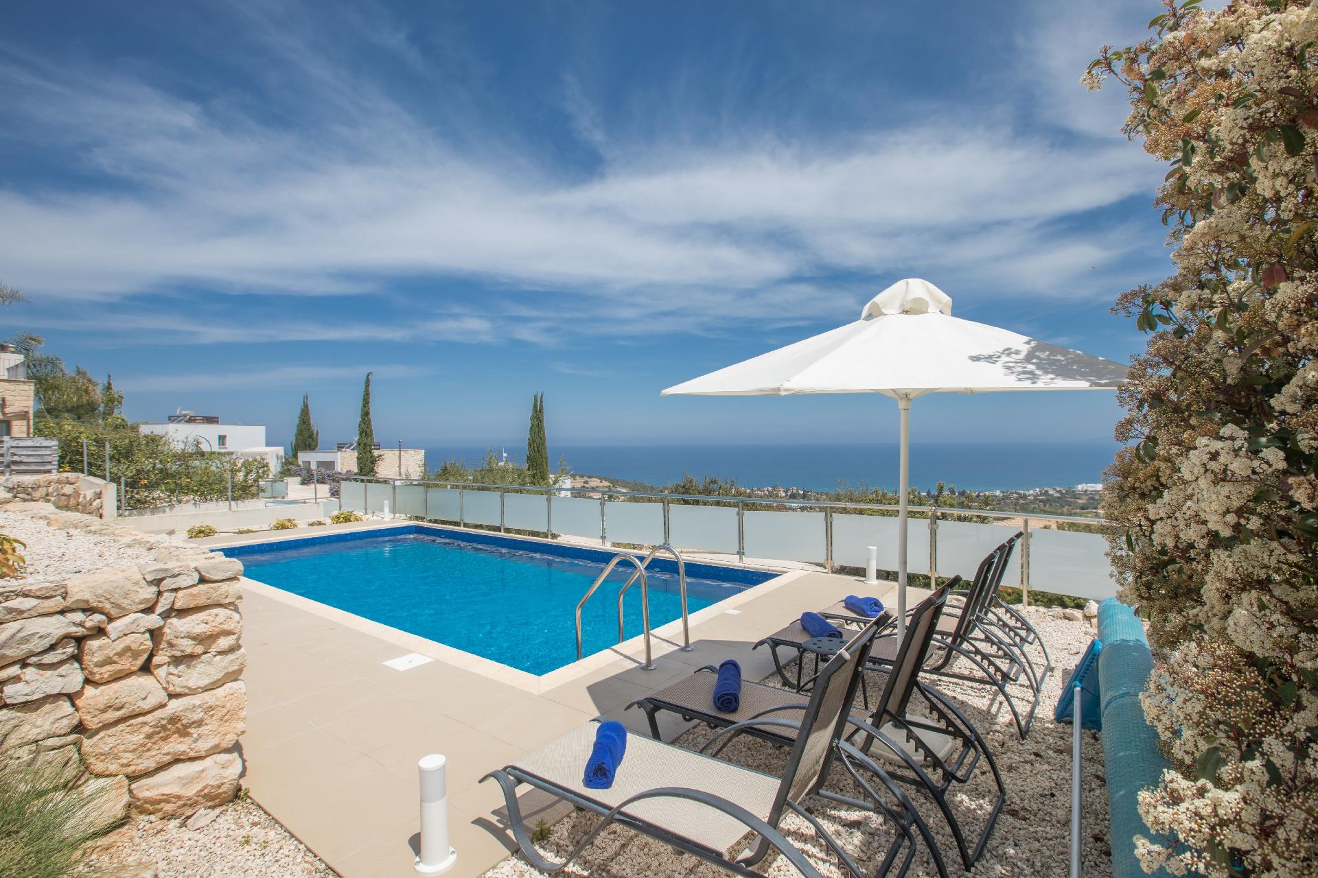 Ferienhaus mit Privatpool für 6 Personen ca.  Ferienhaus in Zypern