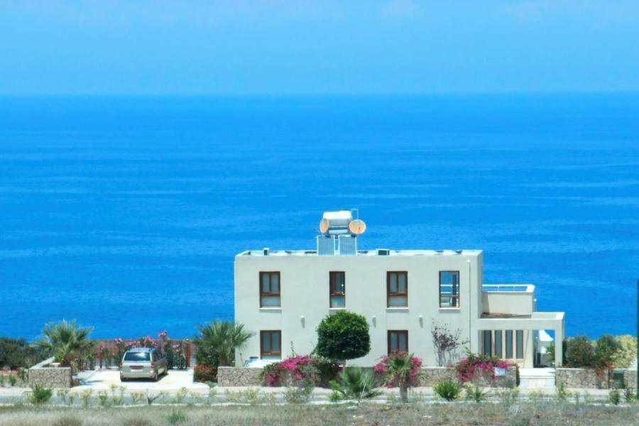 Ferienhaus in Kyrenia mit Privatem Pool und Meerbl  in Europa