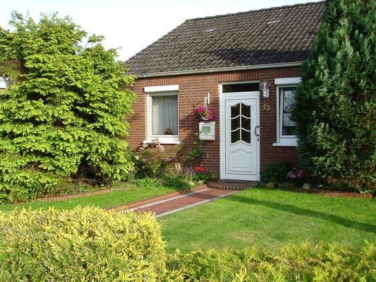 Ferienhaus in Hage mit Garten, Terrasse und Grill  in Ostfriesland