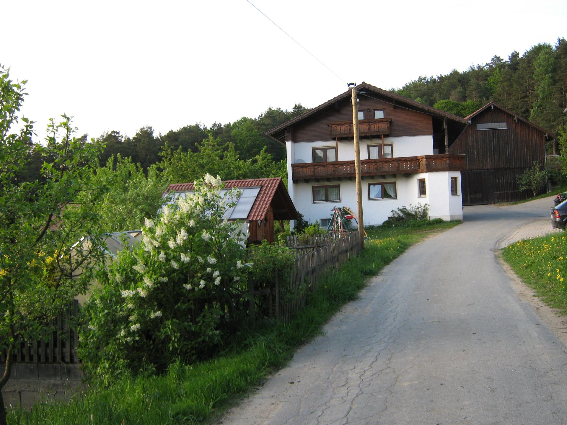 Renovierte Ferienwohnung in Zandt mit Garten und G  im Bayerischer Wald
