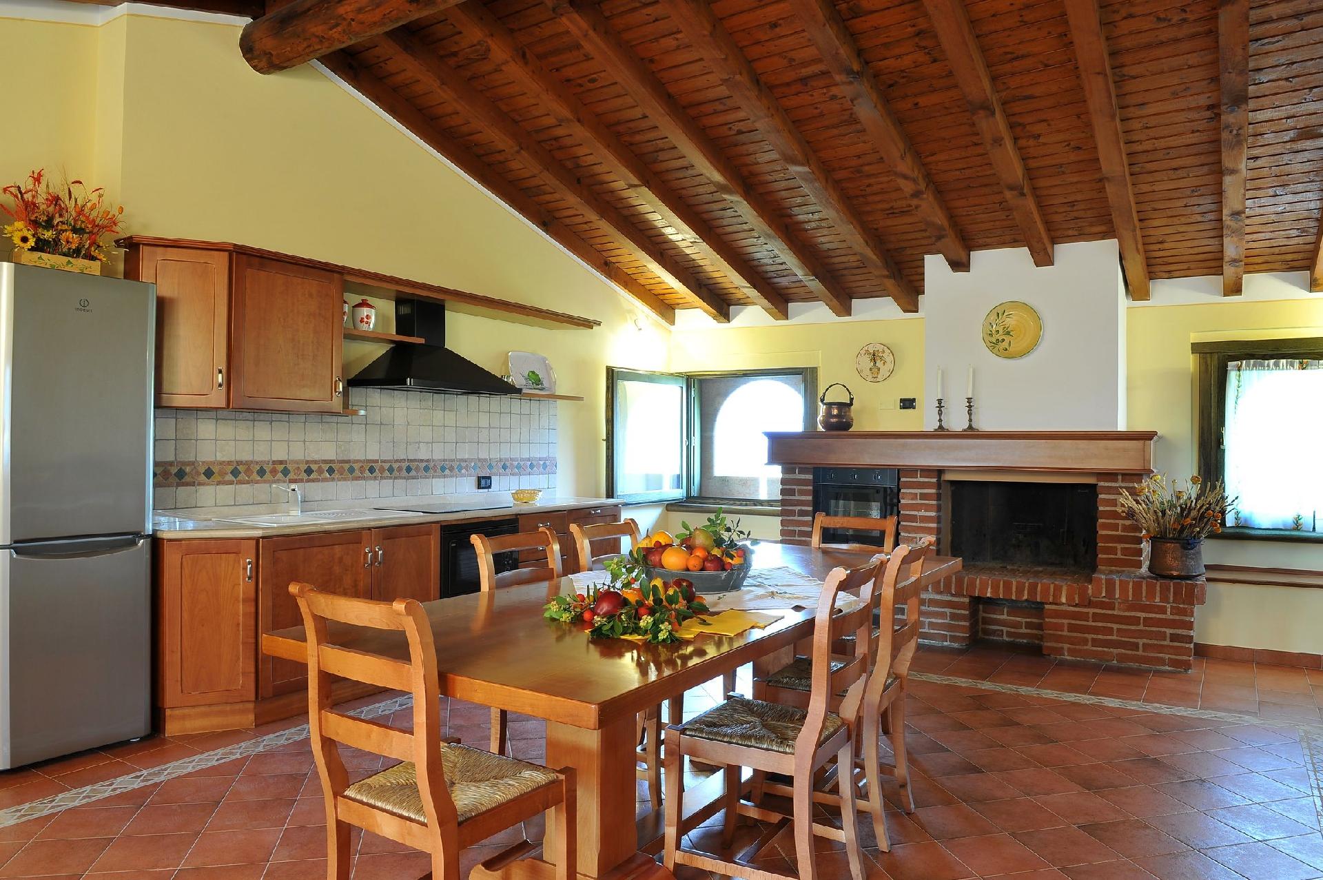 Appartement in Santigaro mit gemeinschaftlichem Po   Gardasee - Lago di Garda
