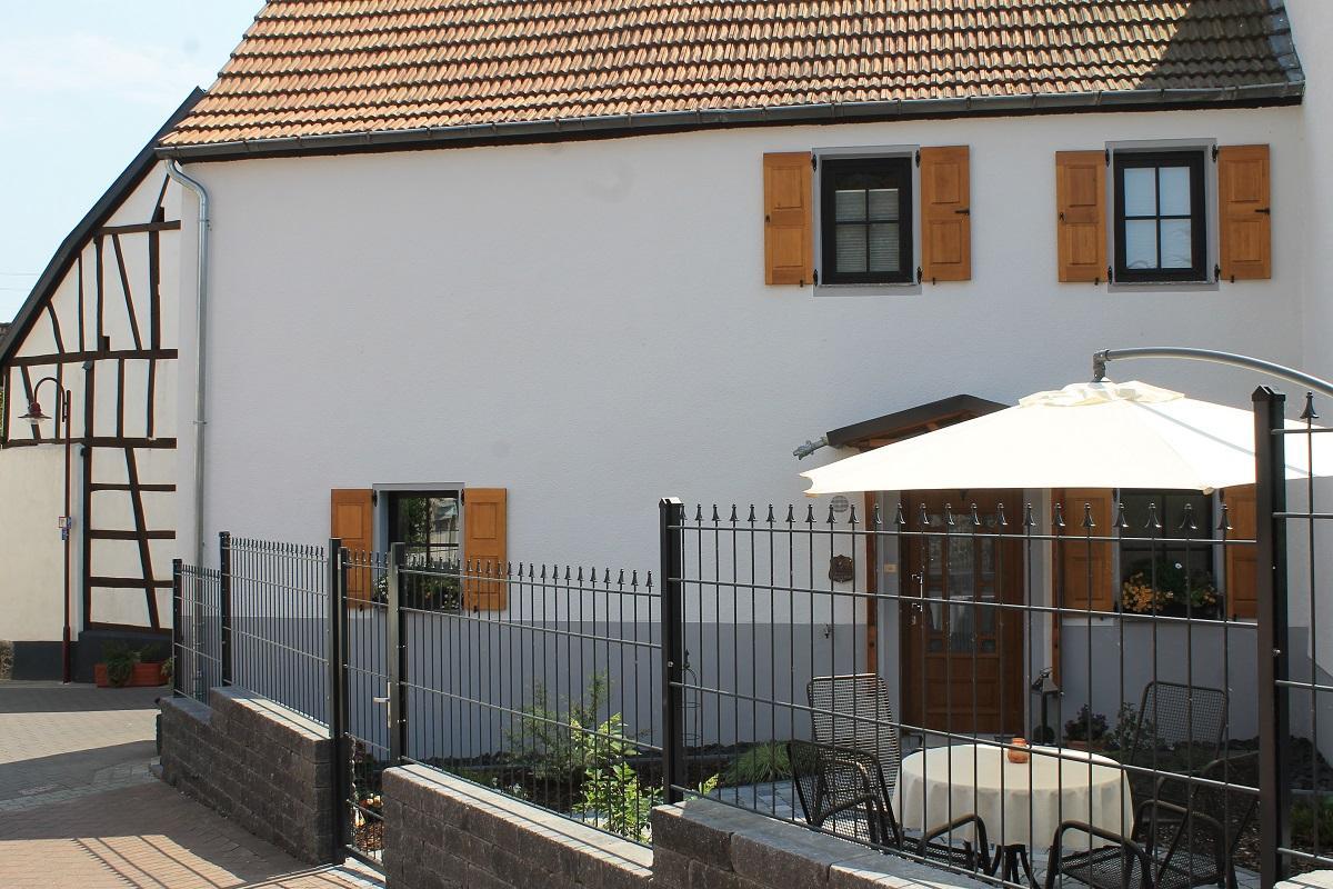 Ferienhaus in Kettig mit Terrasse und Garten   Rheinland Pfalz