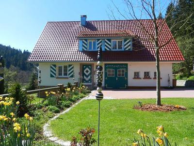 Ferienhaus in Baiersbronn mit Großem Garten  