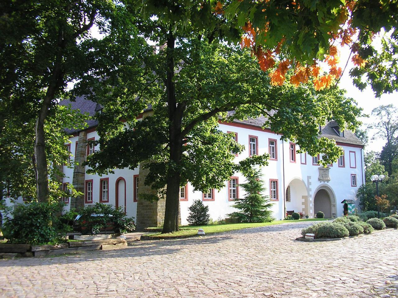 Schloss Triestewitz Besondere Immobilie in Deutschland