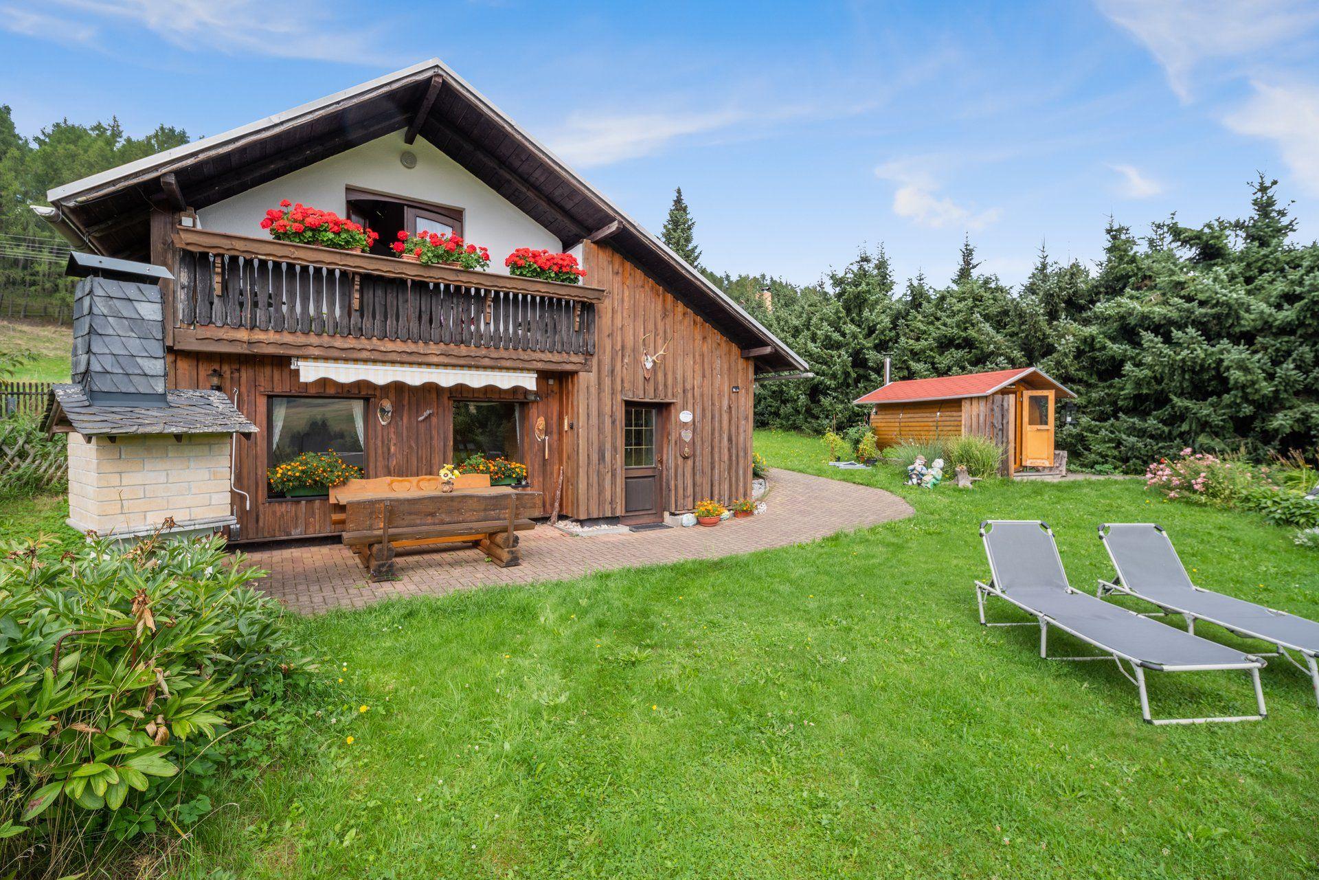 Schönes Ferienhaus in Piesau mit Gepflegtem G   Thüringer Wald