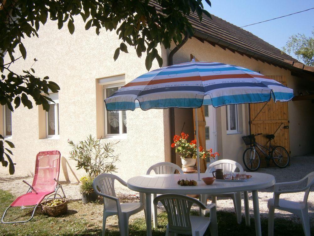 Wunderschönes Ferienhaus in Sennecey-Le-Grand  