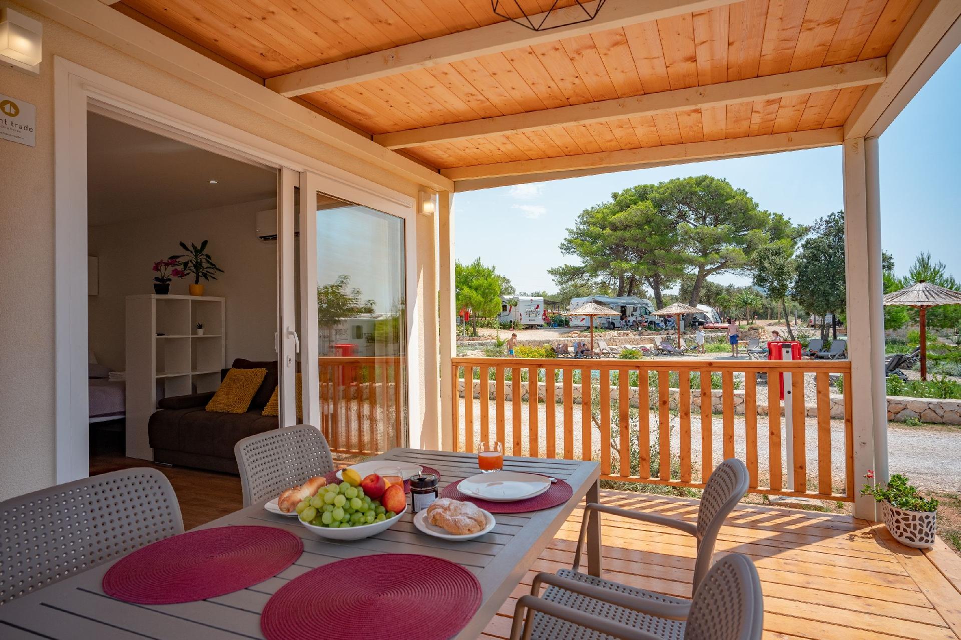 Mobilheim für 3 Personen ca. 20 m² in Ug   kroatische Inseln