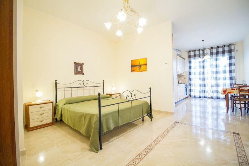 Gemütliches Appartement in Trecastagni mit Te  in Italien