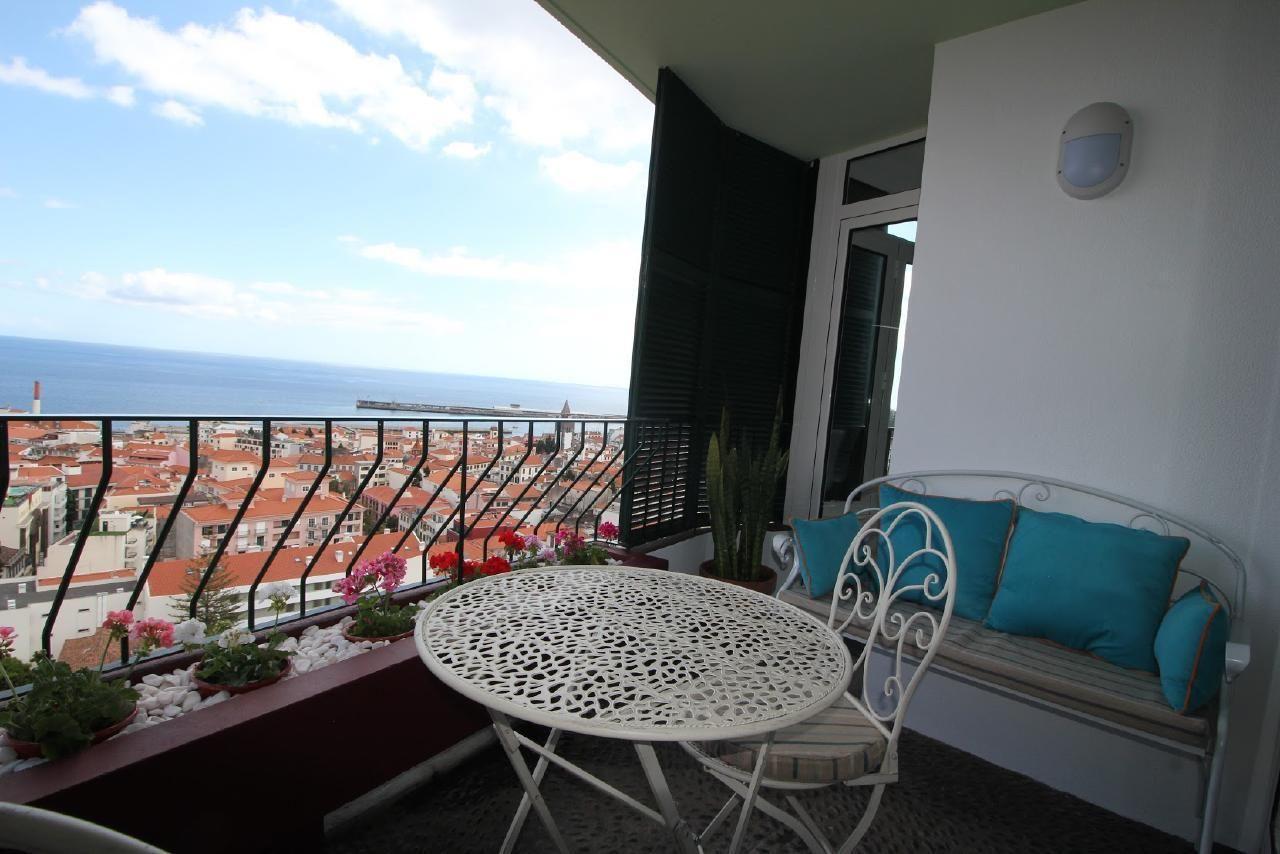 Komplett renovierte Wohnung im Zentrum von Funchal  auf Madeira