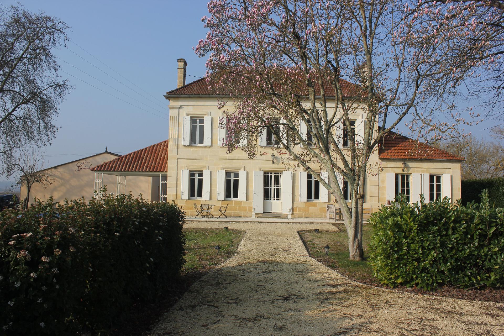 Ferienwohnung für 4 Personen ca. 125 m²    Gironde