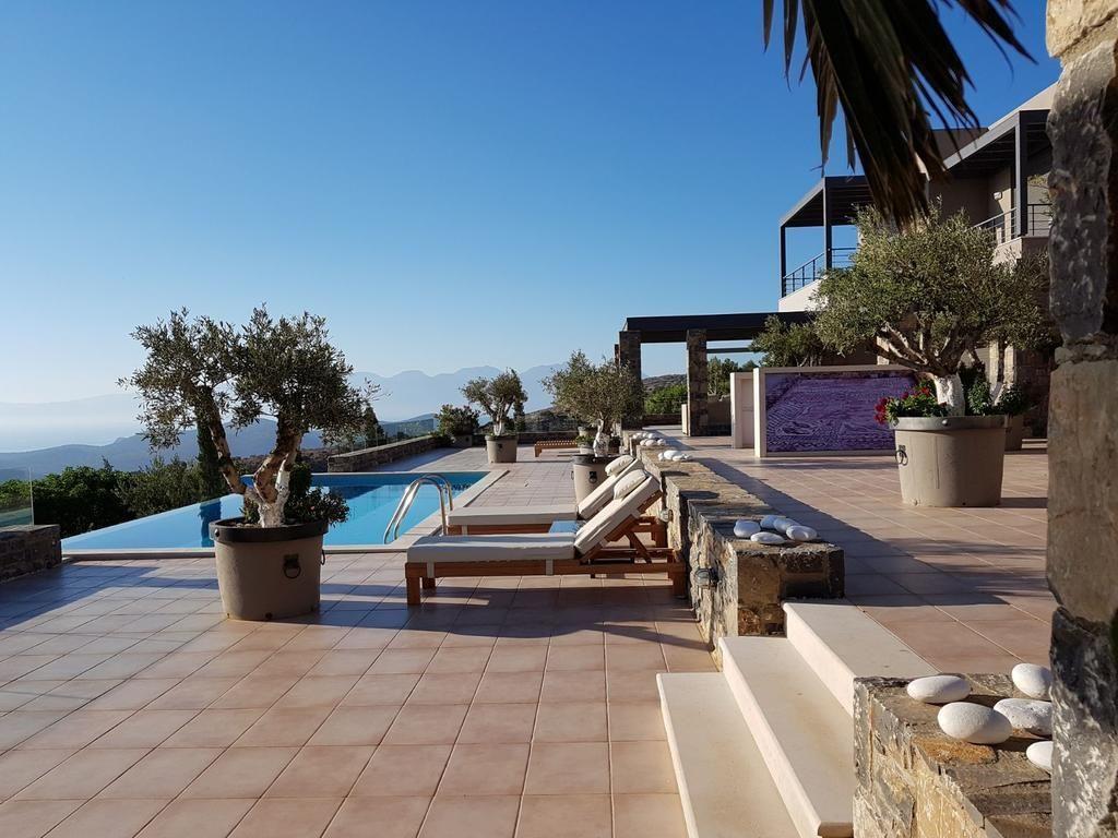 Design-Villa Plaka  in Griechenland