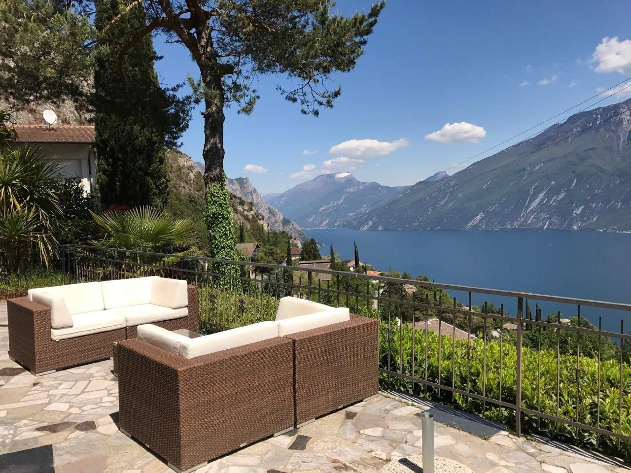 Ferienhaus in ruhiger Lage mit traumhaftem Panoram   Gardasee - Lago di Garda