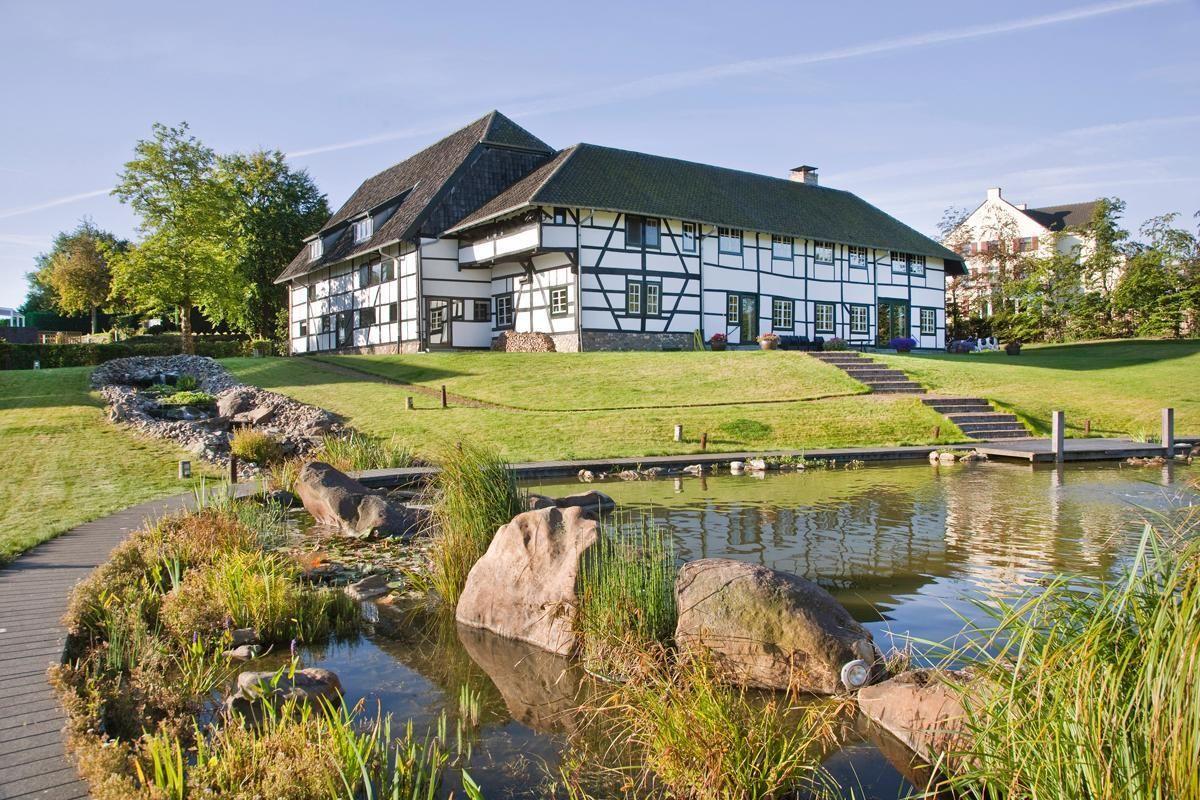 Ferienhaus in Mechelen mit Whirlpool, Terrasse und Besondere Immobilie in Europa