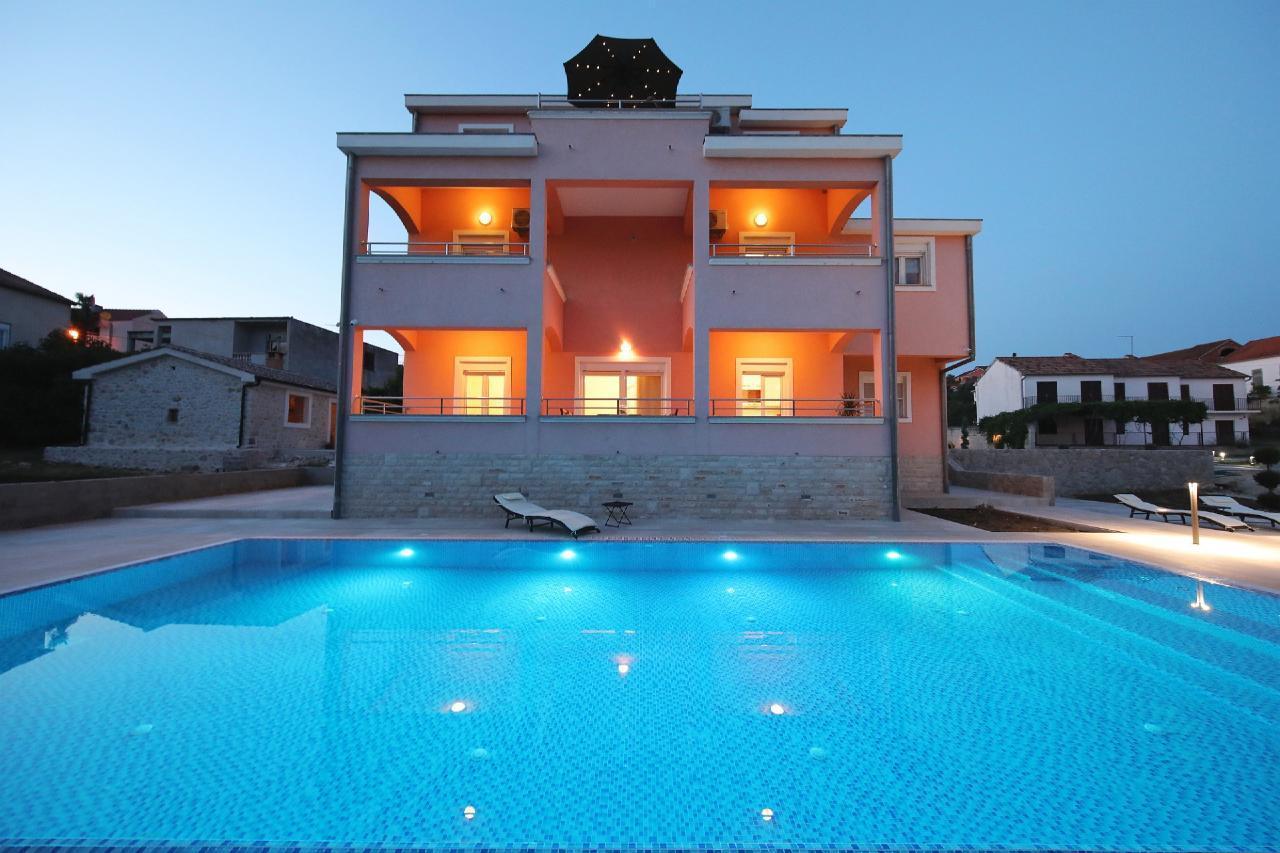 Wunderschöne Wohnung in Sveti Filip I Jakov m   Zadar Riviera