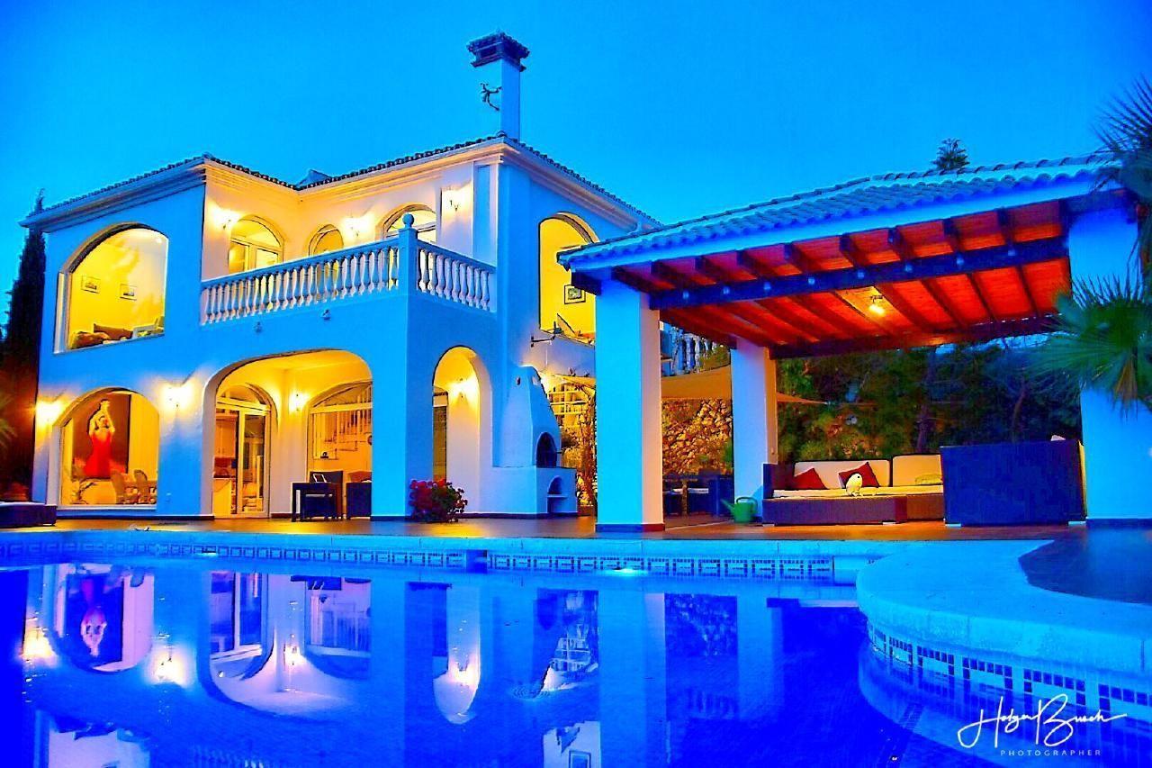 Luxus Villa Axarquia  in Alleinlage mit traumhafte   Costa del Sol