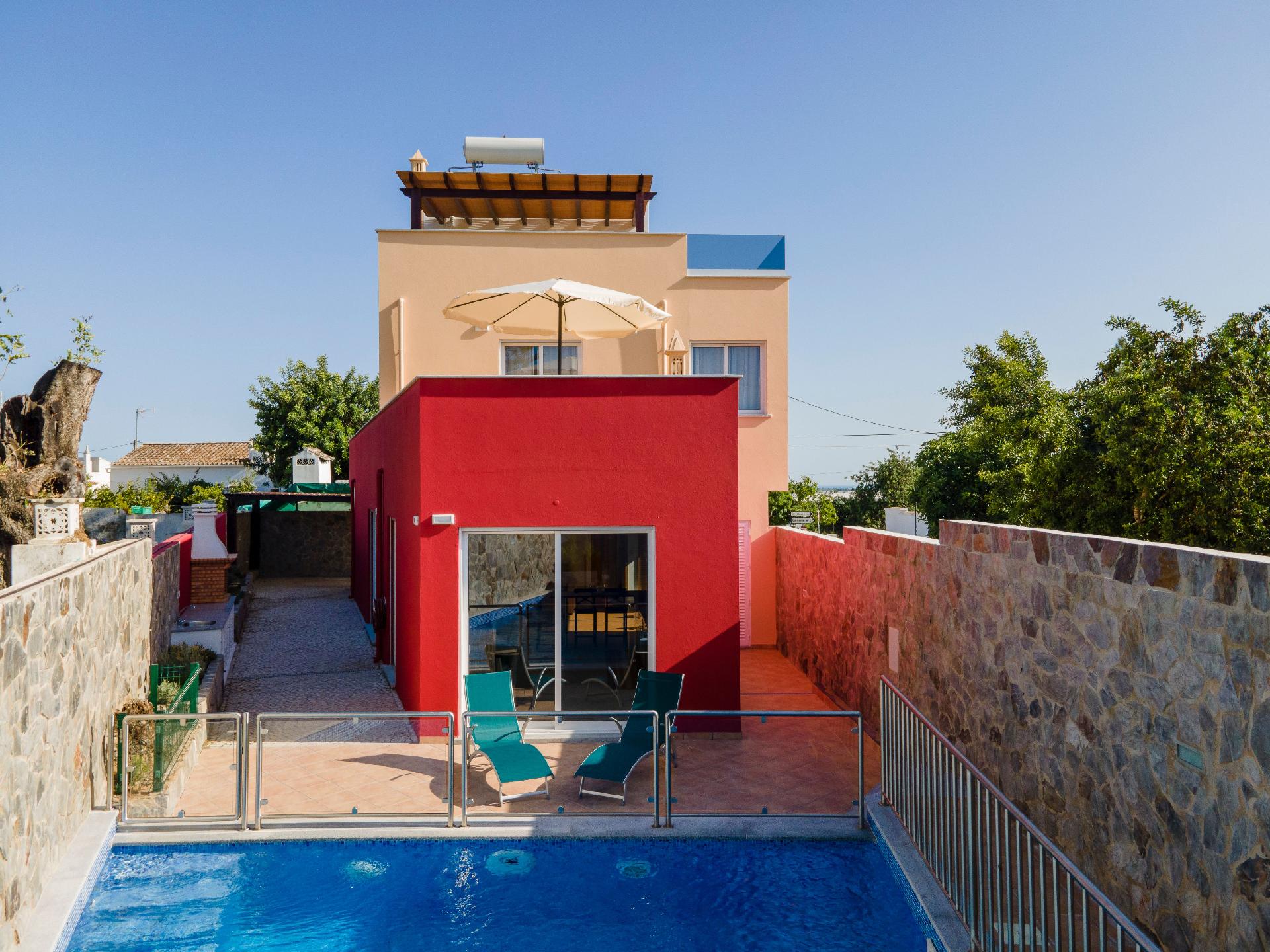 Ländliche moderne Villa   Algarve