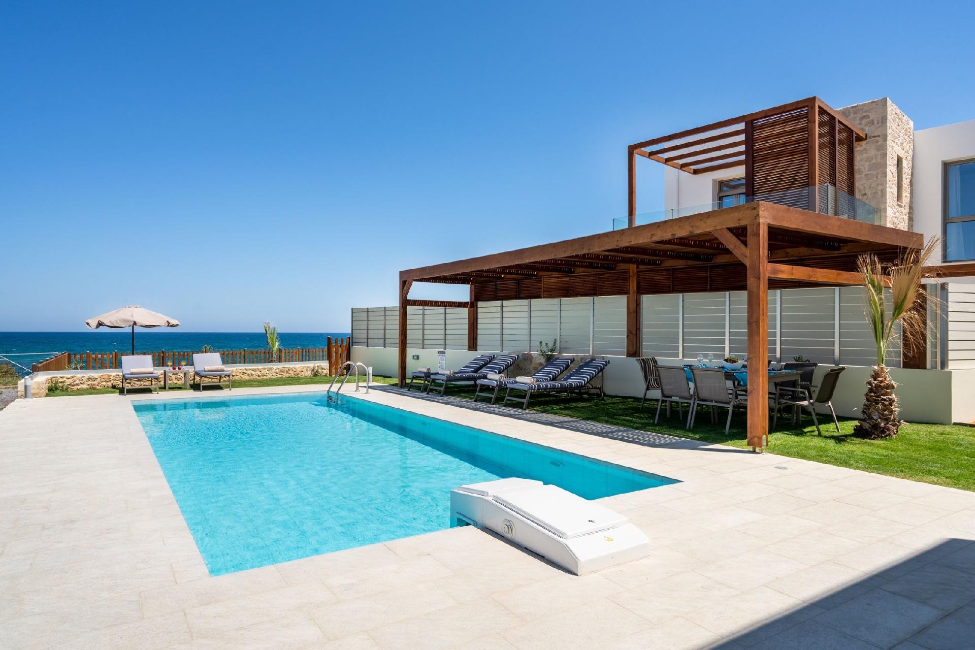 Ferienhaus mit Privatpool für 7 Personen ca.  Ferienhaus in Griechenland
