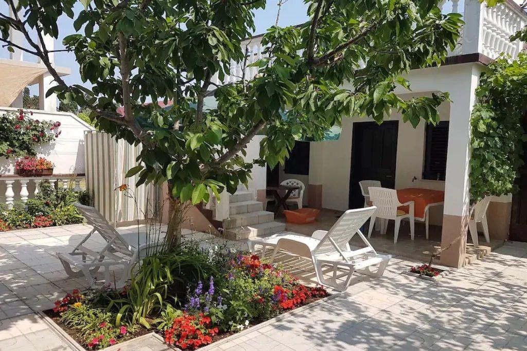 Ferienhaus für 4 Personen ca. 35 m² in S Ferienhaus in Dalmatien