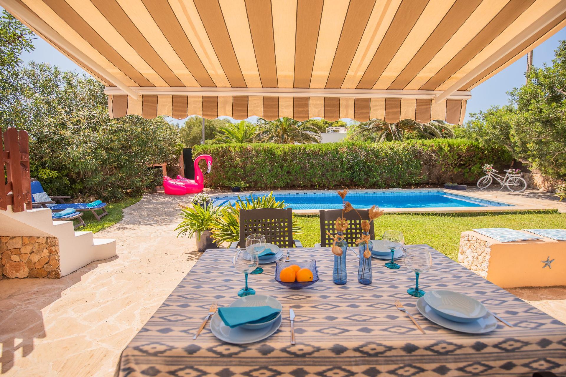 Ferienhaus mit Privatpool für 4 Personen ca.  Ferienhaus  Mallorca