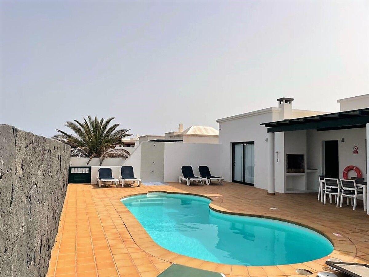 Ferienhaus mit Privatpool für 5 Personen  + 1 Ferienhaus  Lanzarote