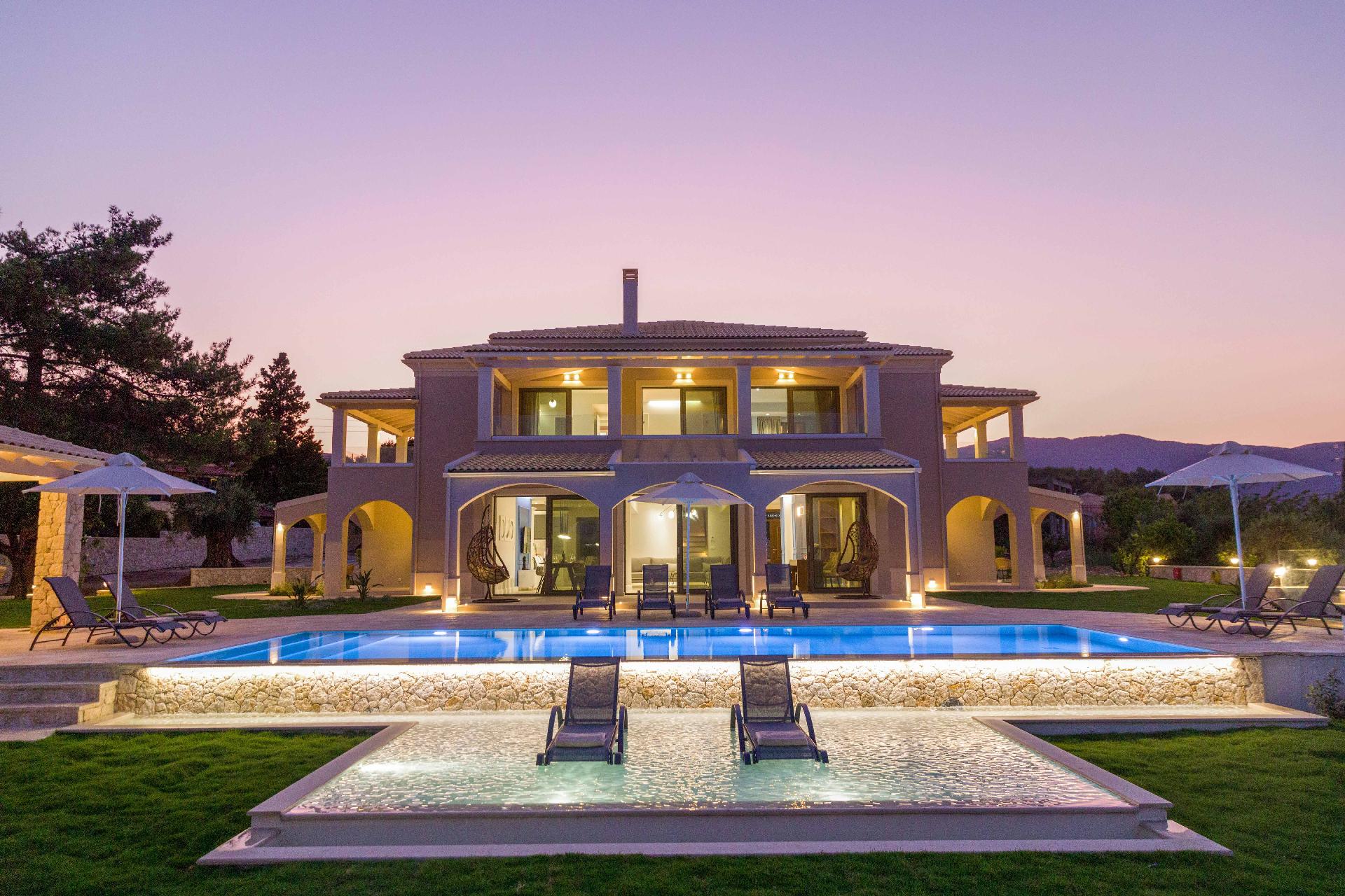 Ferienhaus mit Privatpool für 10 Personen ca. Ferienhaus in Griechenland