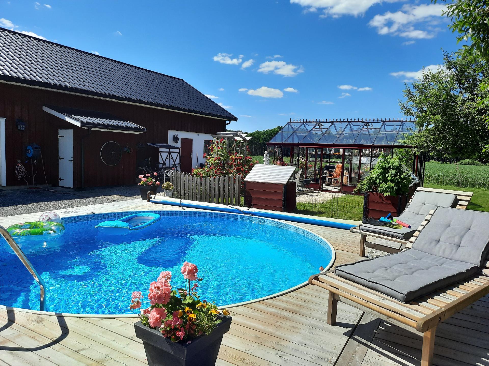 Ferienwohnung in Ale mit Grill, gemeinsamem Pool u Ferienhaus in Schweden