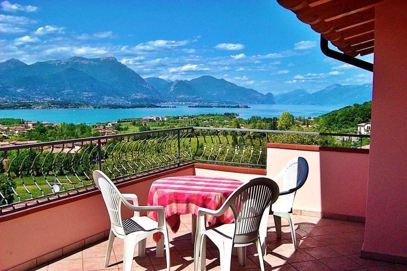 Appartement in Solarolo mit gemeinsamem Pool und T Ferienwohnung  Gardasee - Lago di Garda