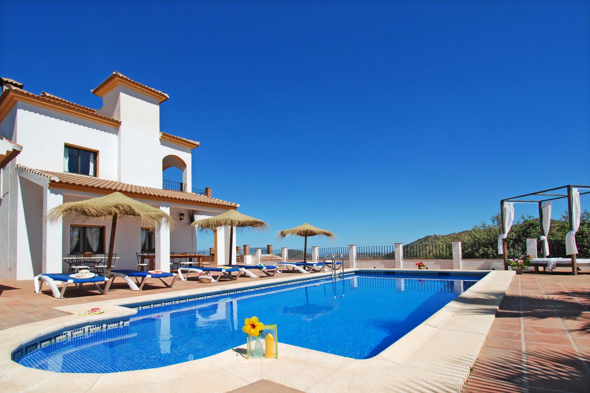 Ferienhaus mit Privatpool für 15 Personen ca.  in Spanien