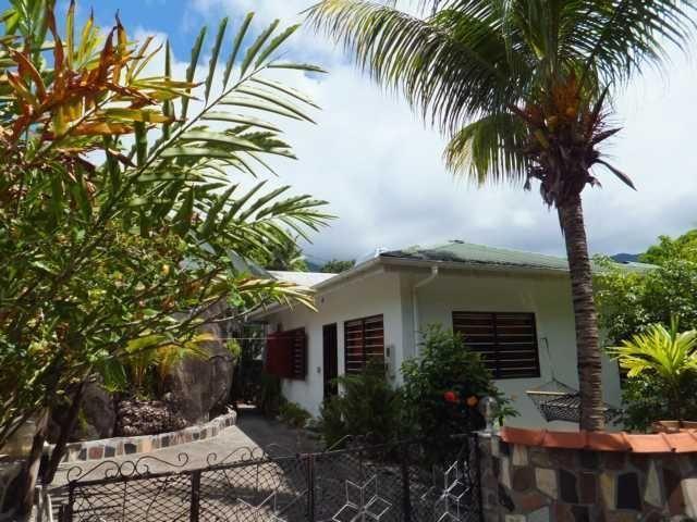 Ferienhaus für 2 Personen  + 2 Kinder ca. 70   auf den Seychellen
