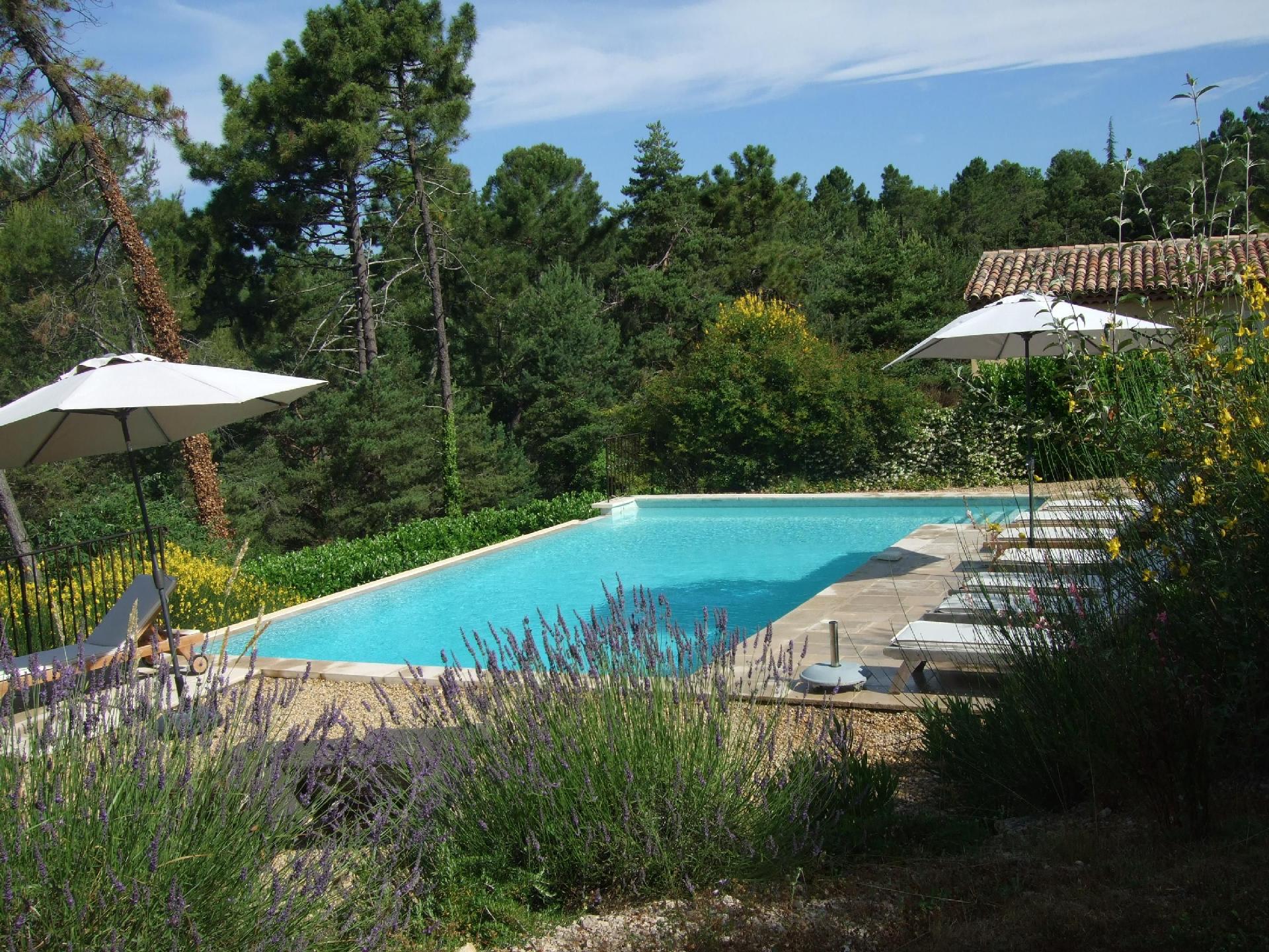 Ferienwohnung in Montauroux mit Privater Terrasse