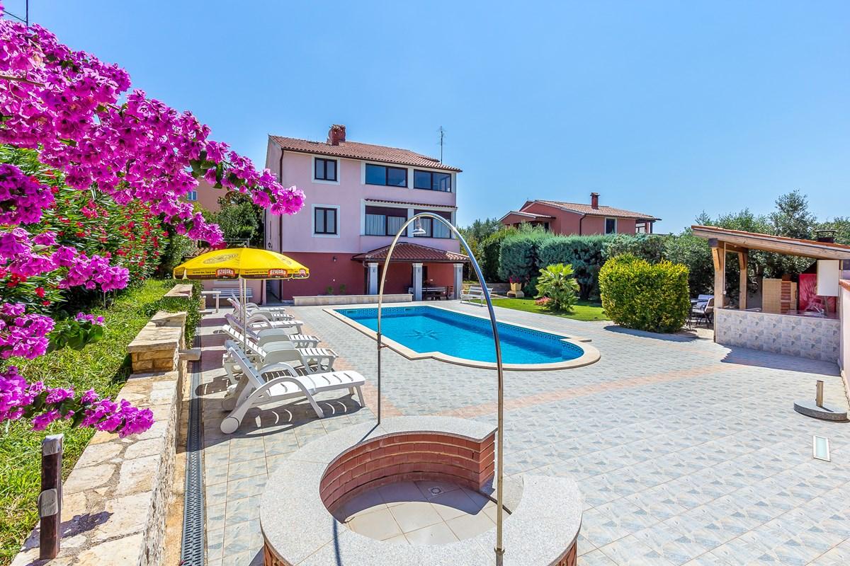 Ferienwohnung für 6 Personen ca. 97 m² i  in Istrien