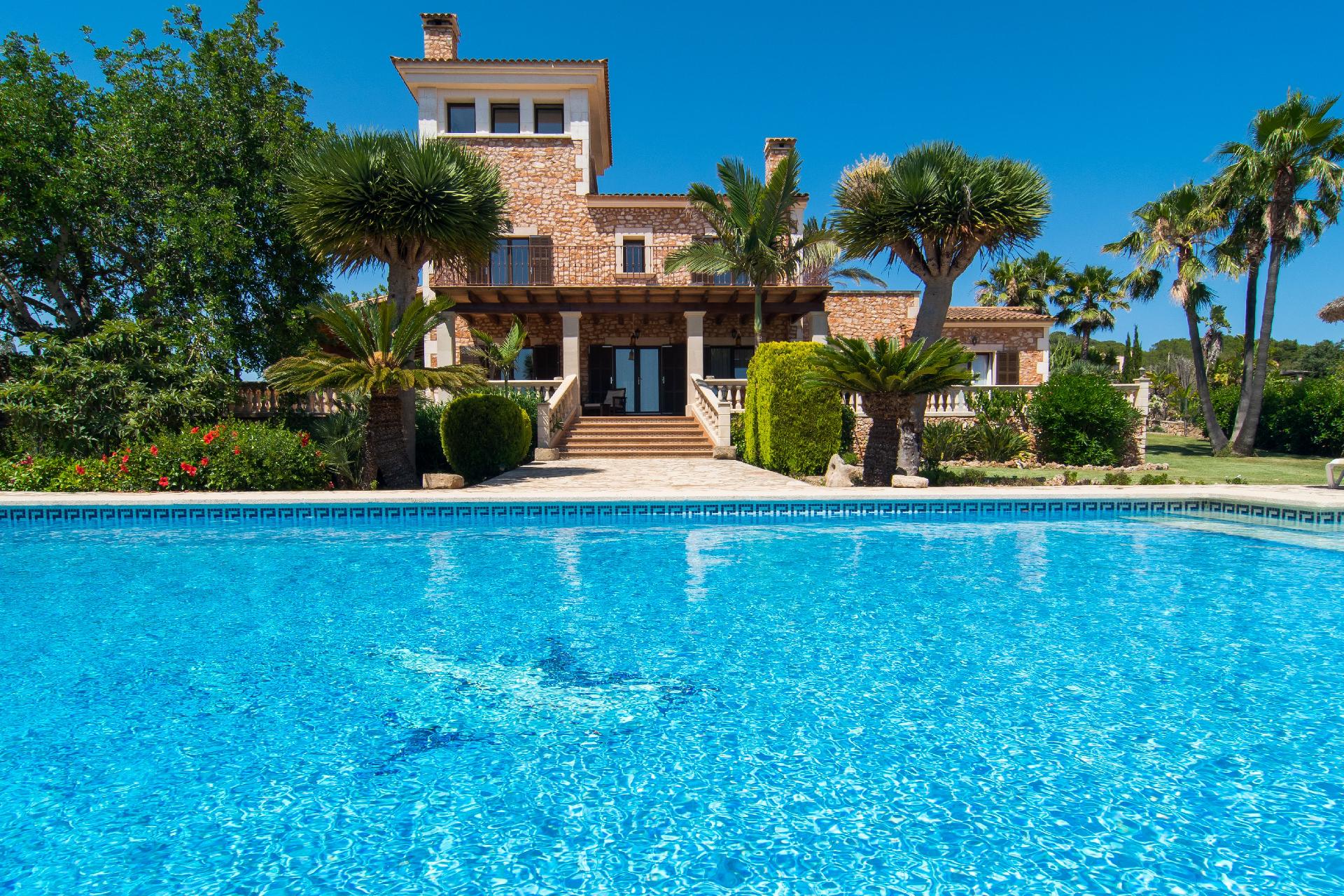 Ferienhaus mit Privatpool für 10 Personen ca.   Mallorca Süd