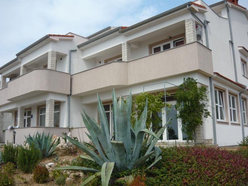 Wohnung in Barbat mit Terrasse und Grill Ferienhaus  kroatische Inseln