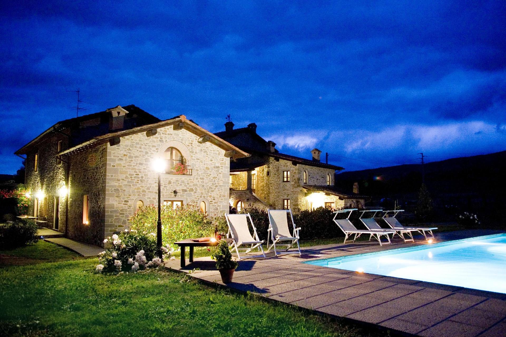 Elegantes Landhaus mit Cottage und Pool, ideal f&u Ferienhaus in Italien