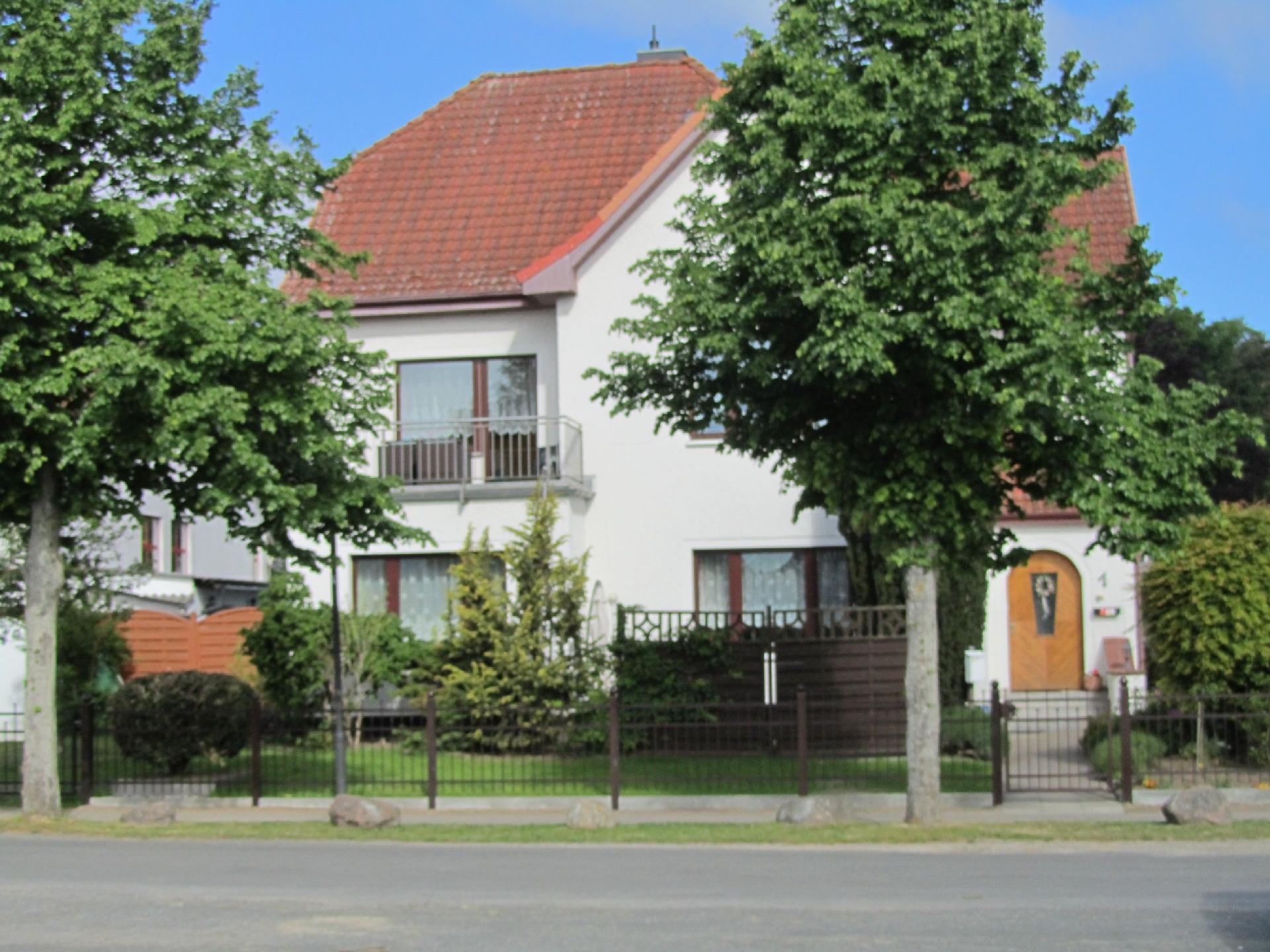 Wohnung im Erdgeschoss, mit Terrasse Ferienwohnung in Mecklenburg Vorpommern
