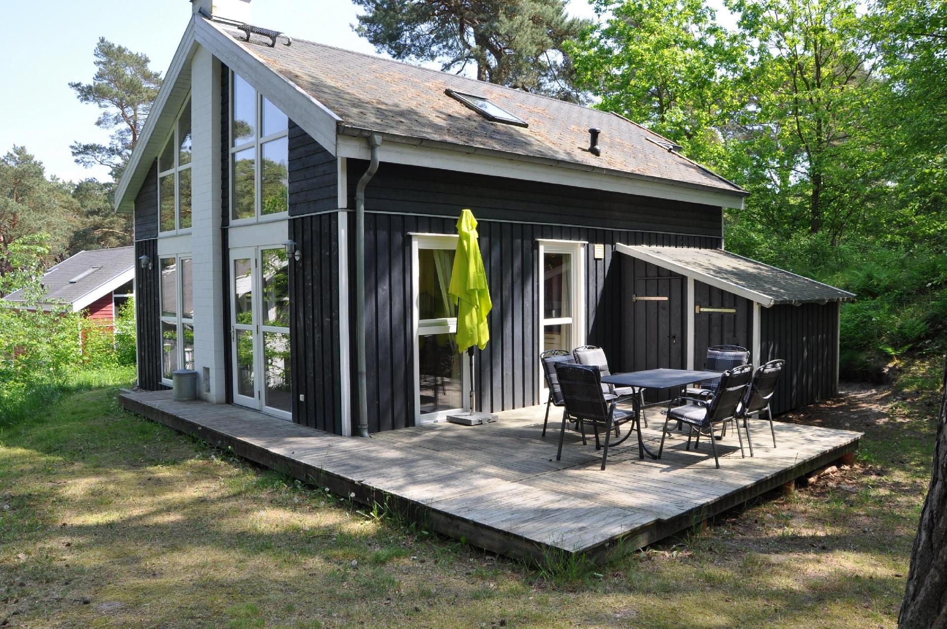 Ferienhaus für 3 Personen  + 1 Kind ca. 80 m&  an der Ostsee