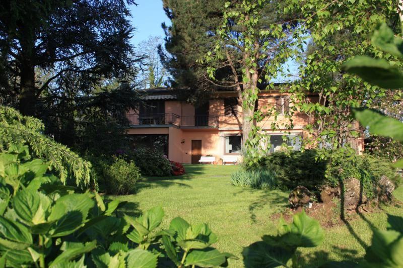 Ferienwohnung in herrschaftlicher Villa mit Garten Ferienhaus in Europa