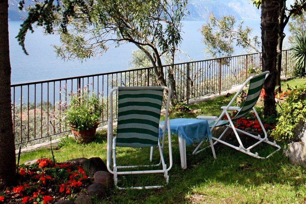 Wohnung in Brenzone Sul Garda mit Grill und Terras  