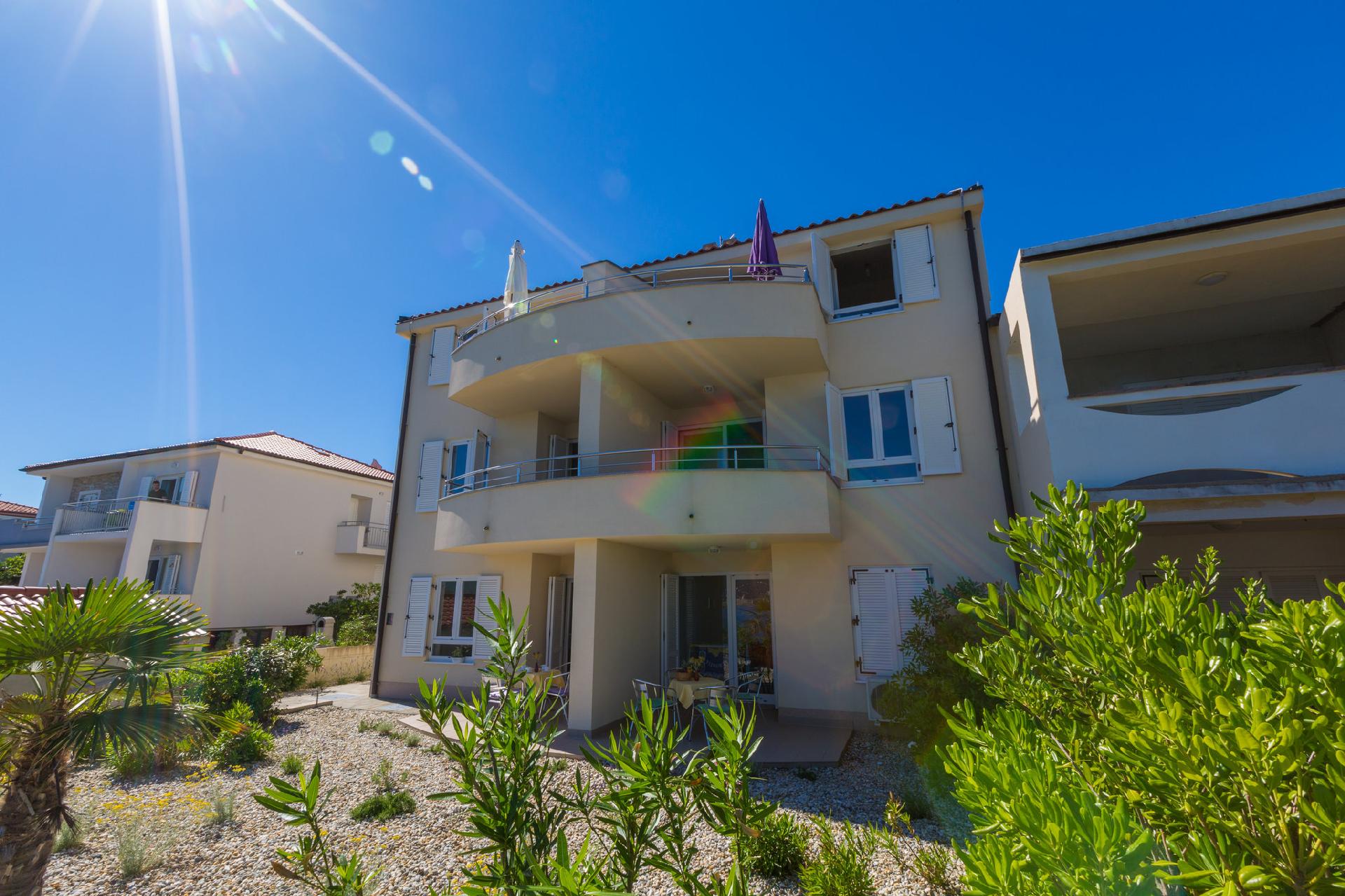 Ferienwohnung für 6 Personen ca. 60 m² i   kroatische Inseln