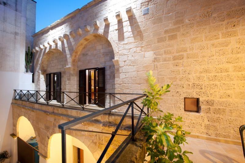 Appartement in Lecce mit Terrasse   Apulien