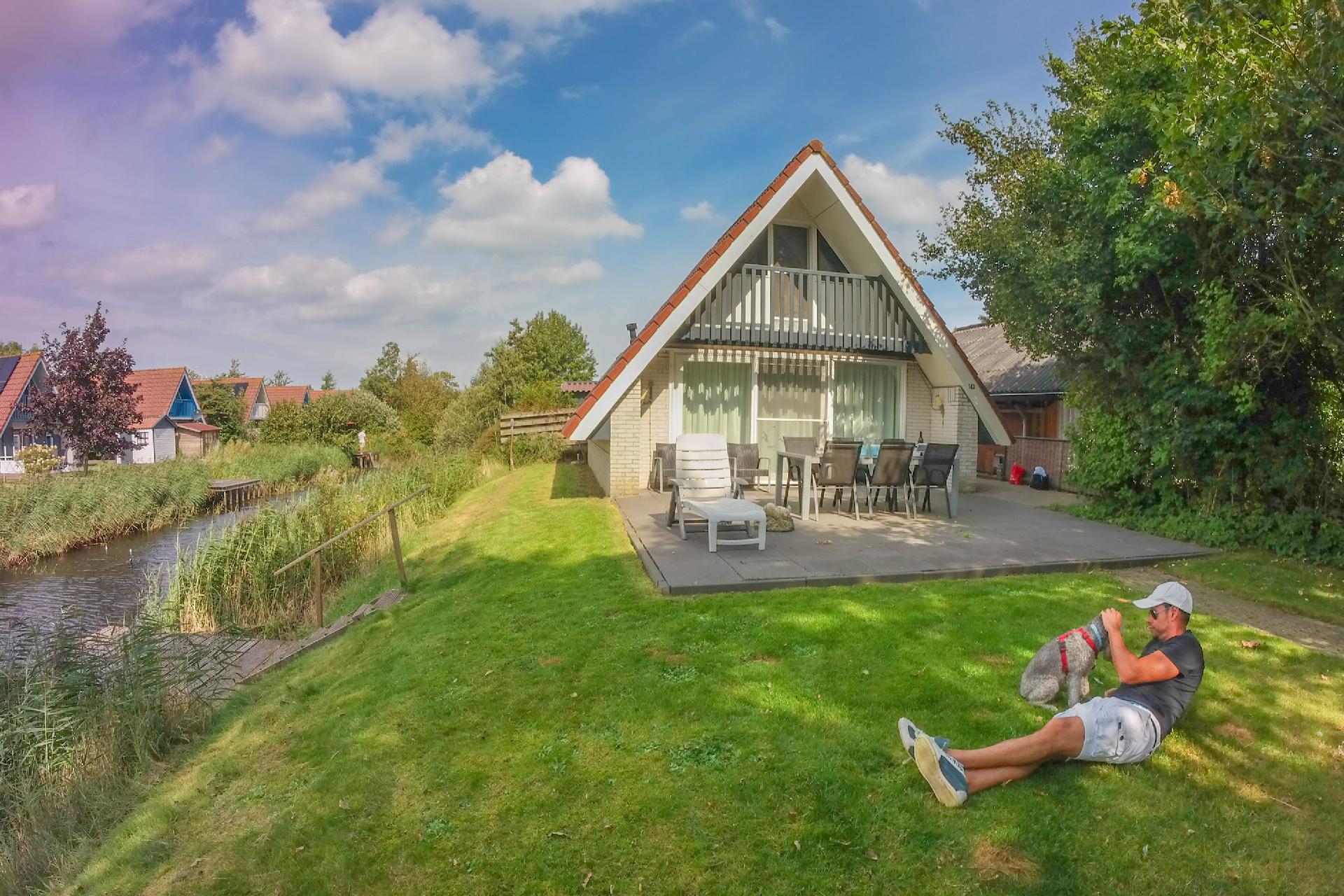Ferienhaus für 6 Personen ca 80 m² in Anjum Friesland Küste von Friesland