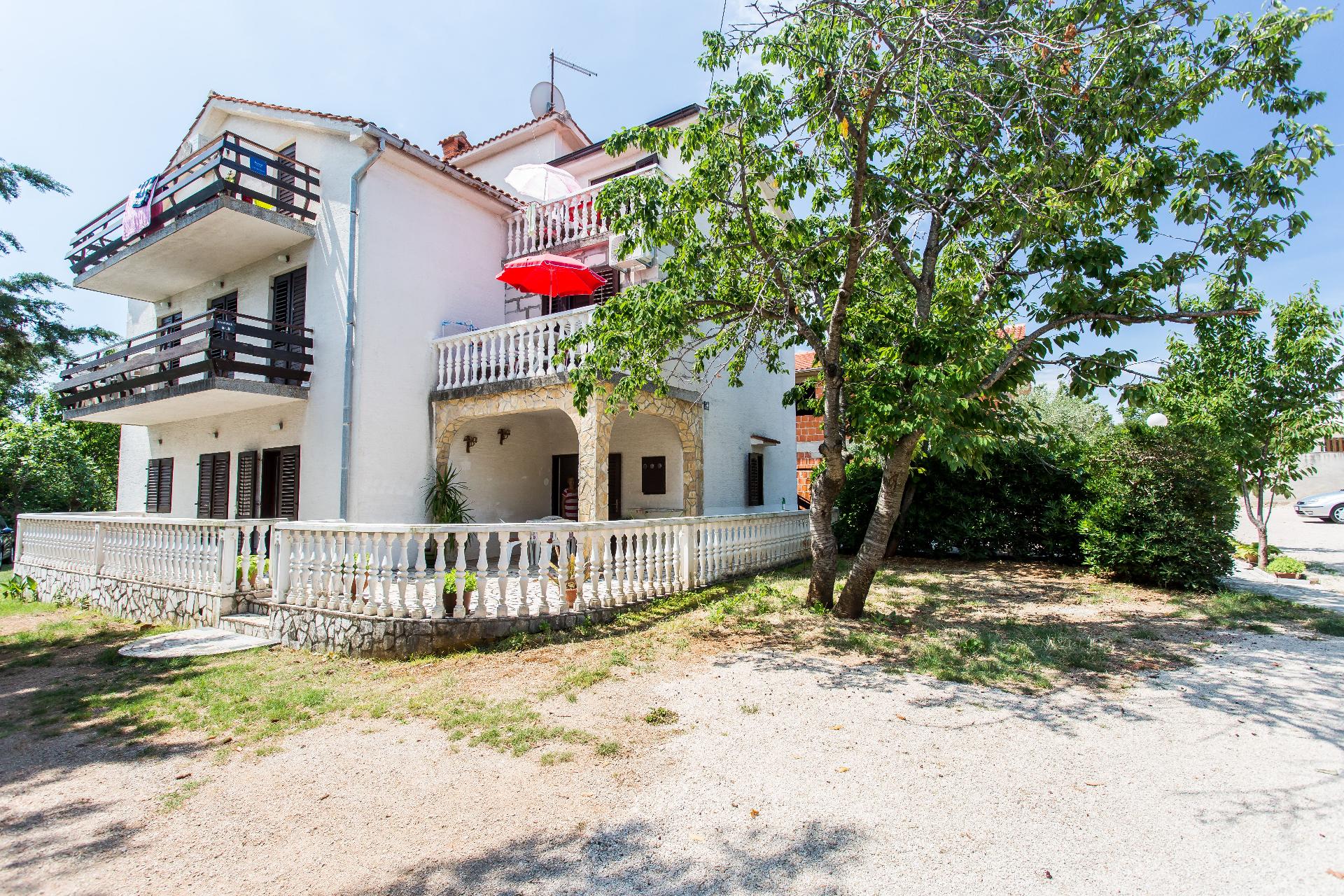 Ferienwohnung für 4 Personen ca. 60 m² i Ferienhaus  kroatische Inseln