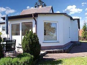 Modern ausgestattetes Ferienhaus mit Terrasse Ferienhaus in Mecklenburg Vorpommern