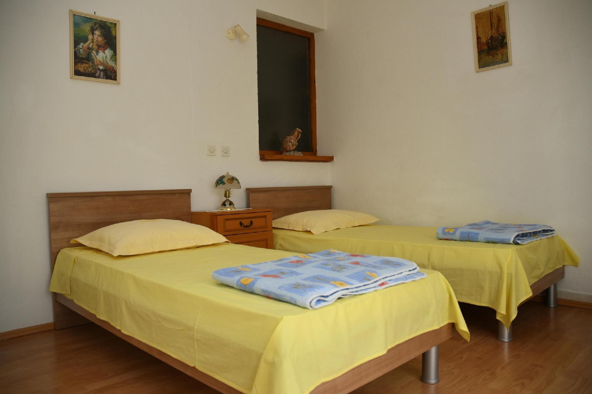 Große Wohnung in Podstrana mit Terrasse, Gar Ferienhaus in Dalmatien
