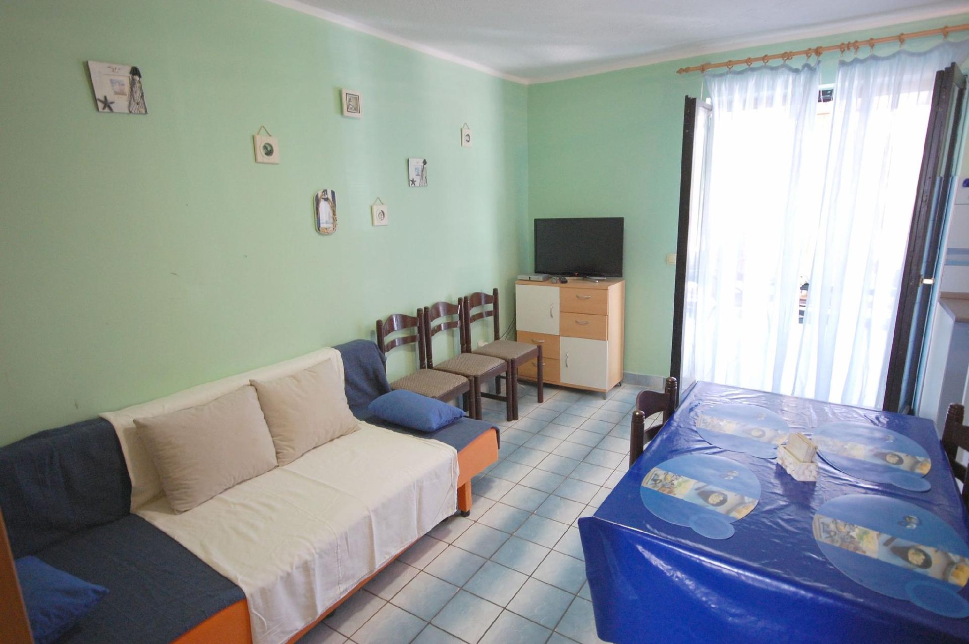 Ferienwohnung für 4 Personen ca. 46 m² i Ferienhaus  Insel Krk