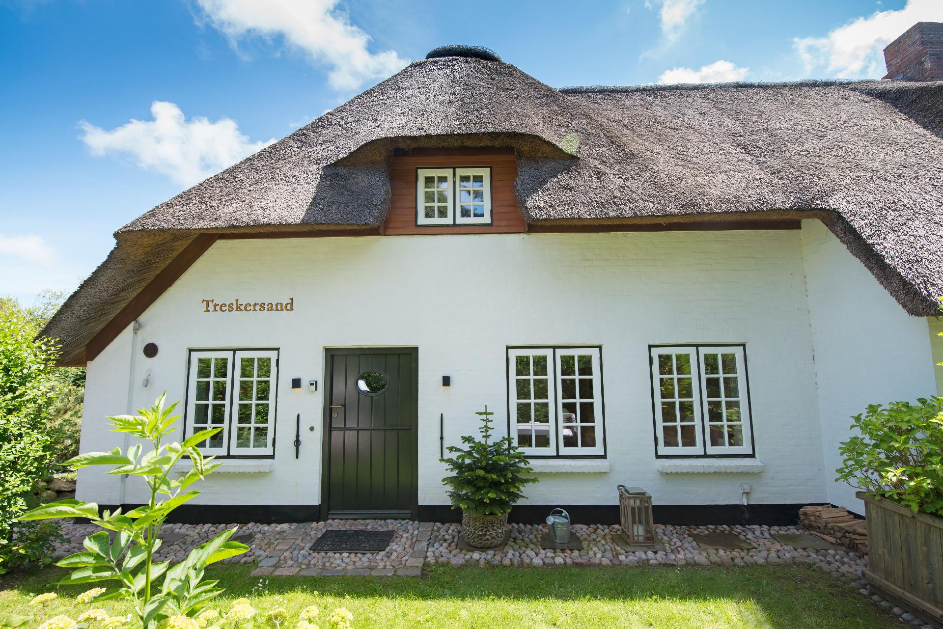 Sehr luxuriöses Apartment in einem Reetdachha Ferienhaus in Schleswig Holstein