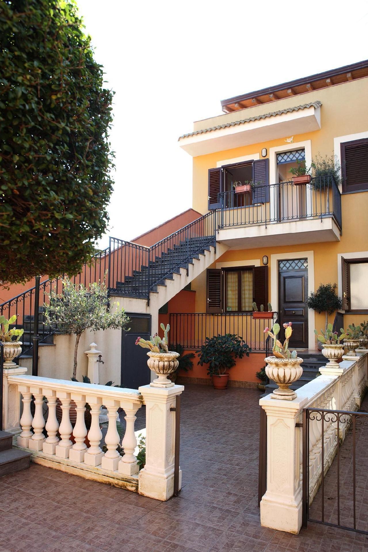 Wohnung in Stazzo mit Privatem Parkplatz   Comer See - Lago di Como