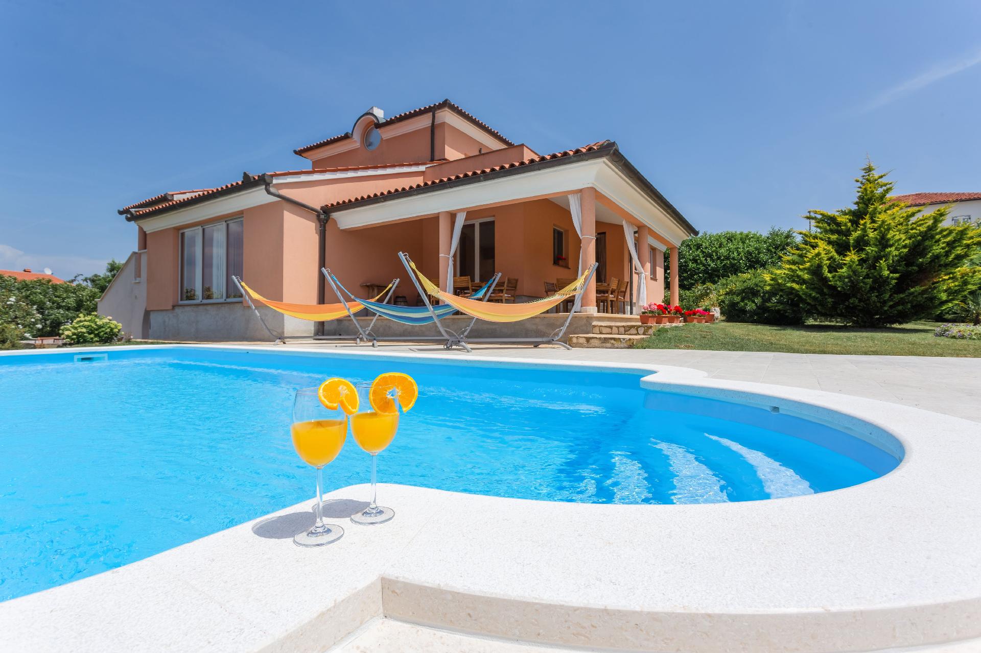 Ferienhaus in Medulin mit Privatem Pool Ferienhaus in Istrien