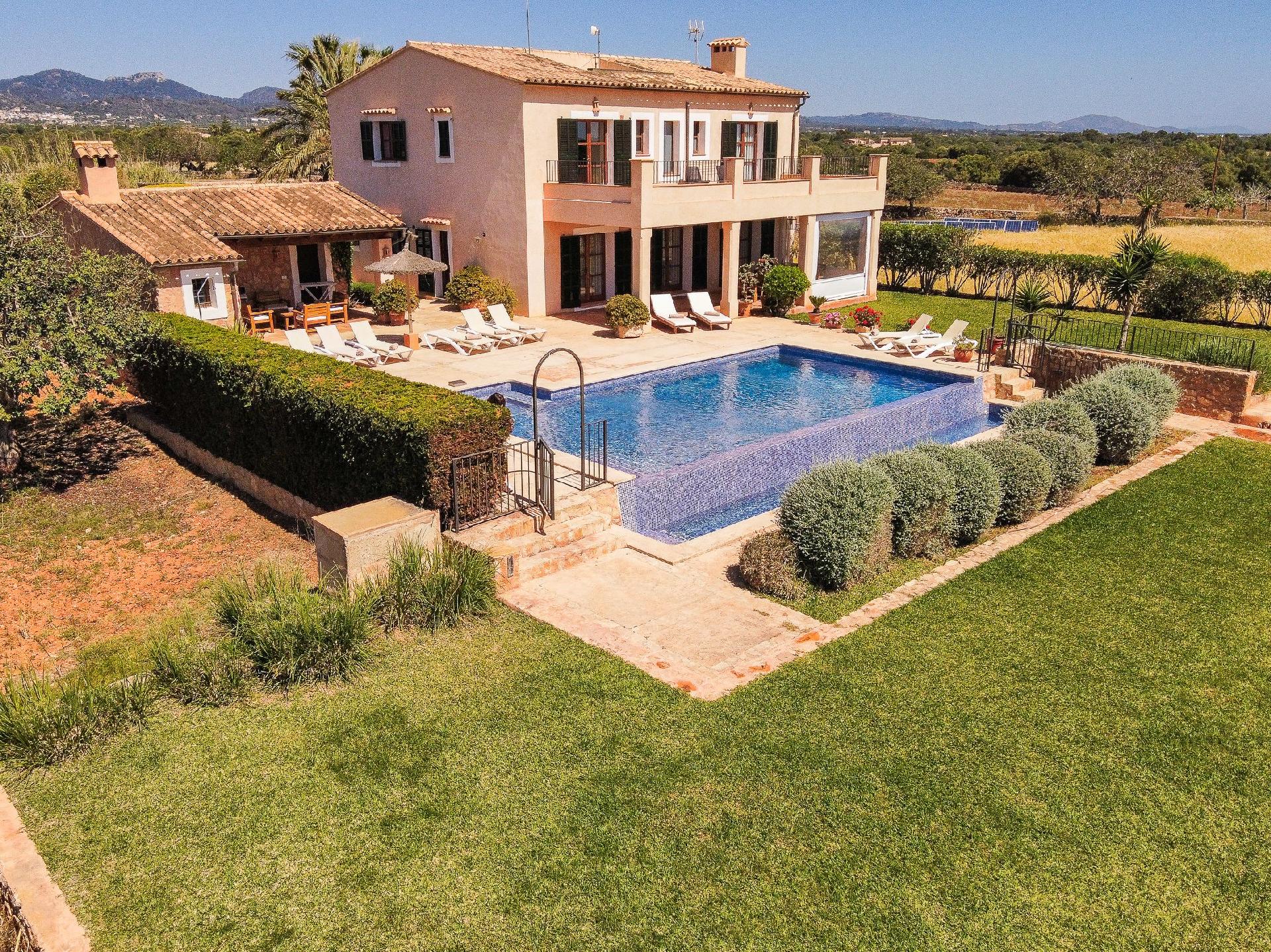 Ferienhaus mit Privatpool für 10 Personen ca 250 m² in S Horta Mallorca Südostküste von Mallorca