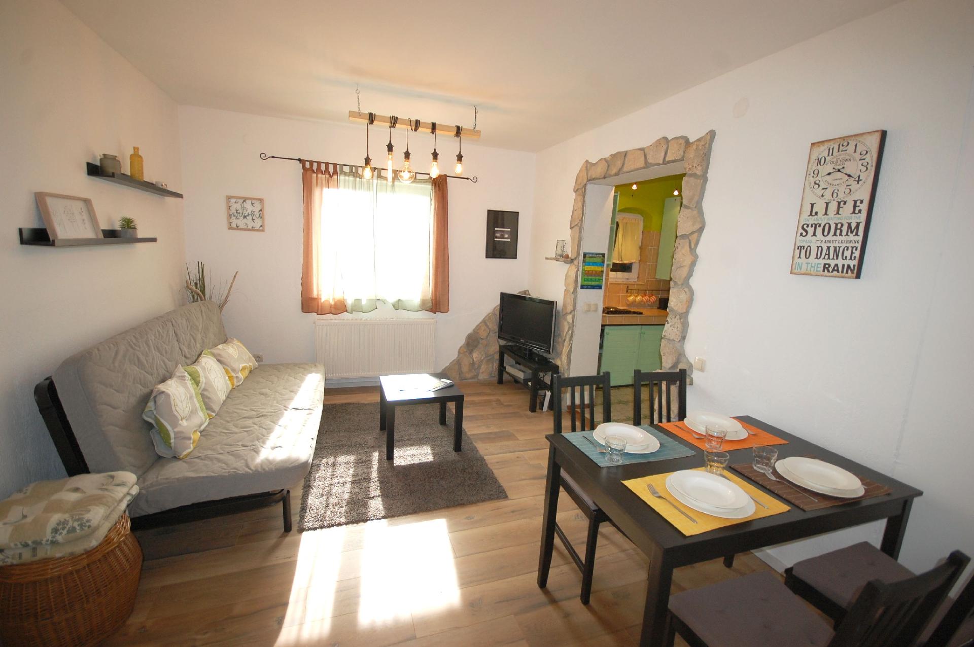 Ferienwohnung für 3 Personen ca. 30 m² i   kroatische Inseln